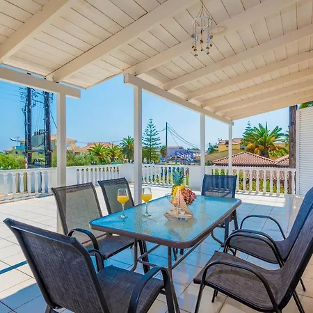 Apartament Effie's *