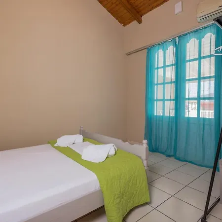 Apartament Effie's *